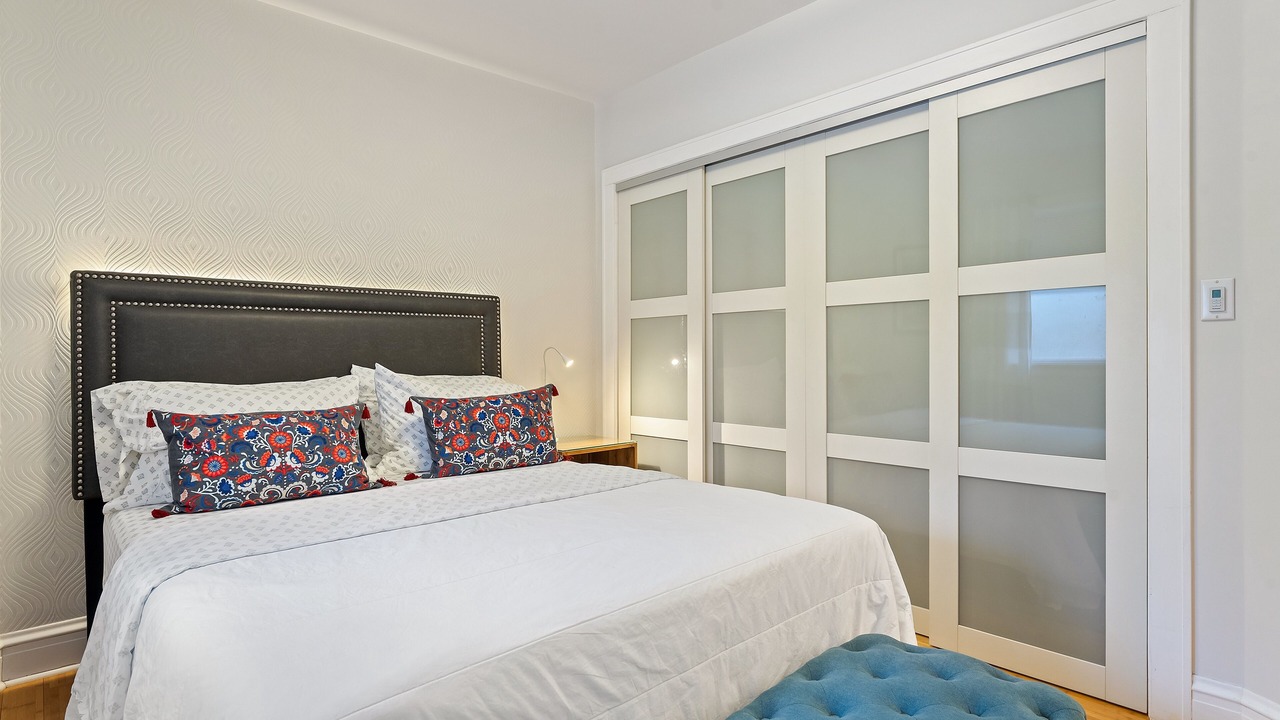 Photo of Bedroom in Andersonville
