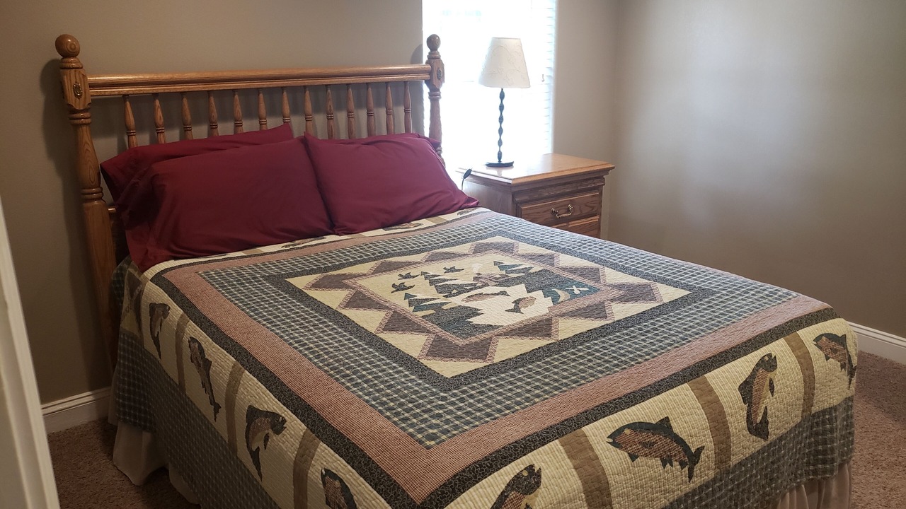 Photo of Bedroom in Hollister