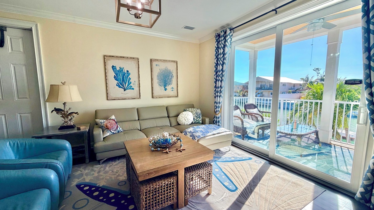 Photo of Livingroom in Marathon