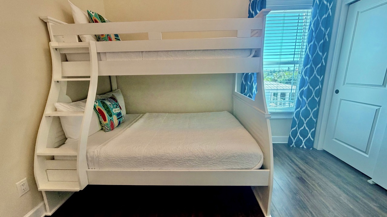 Photo of Bedroom in Marathon