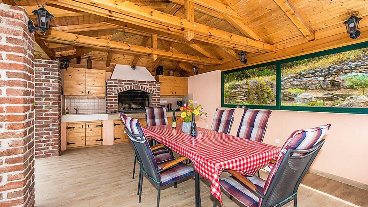 Photo of Outdoor in Komoseva