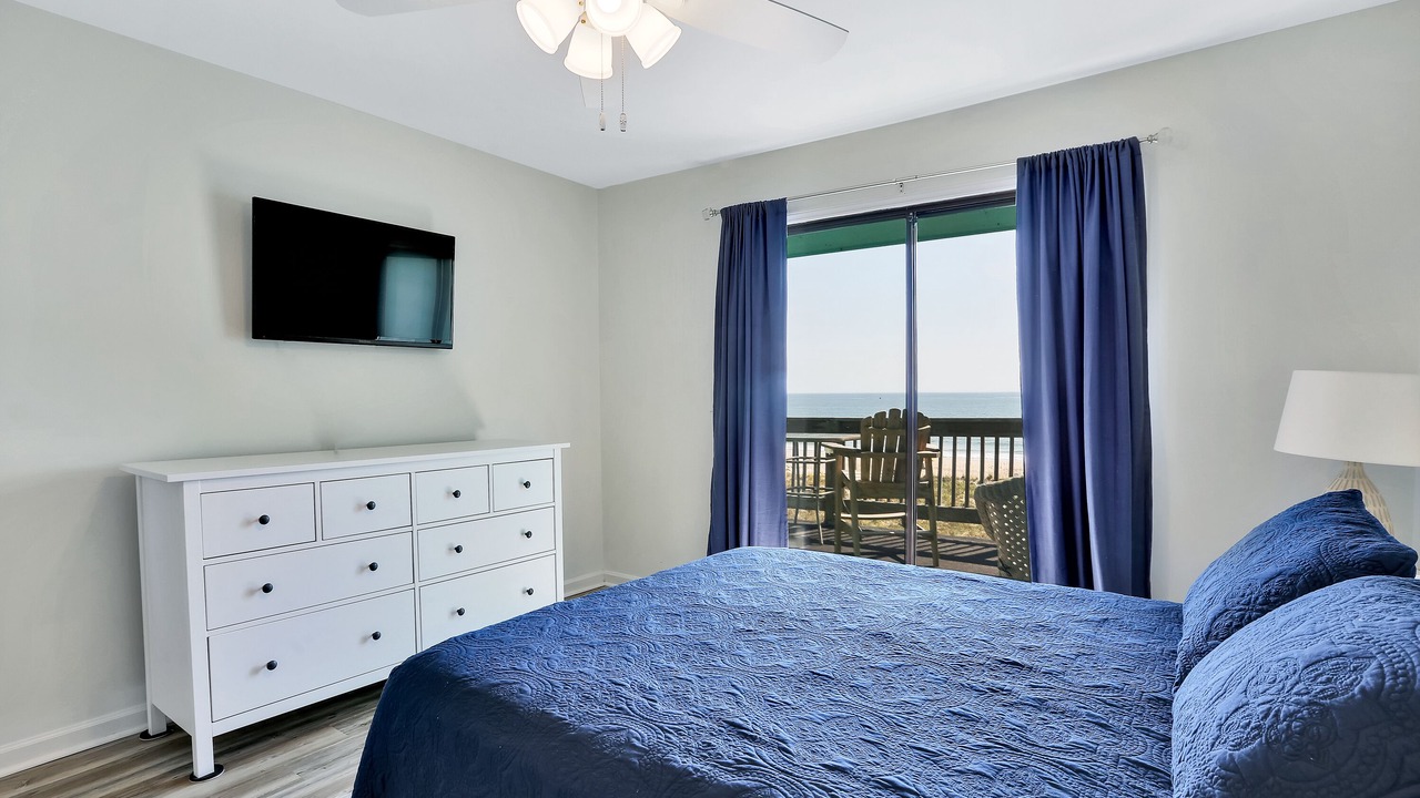Photo of Bedroom in North Carolina Coast