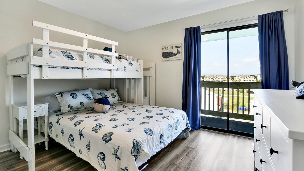 Photo of Bedroom in North Carolina Coast