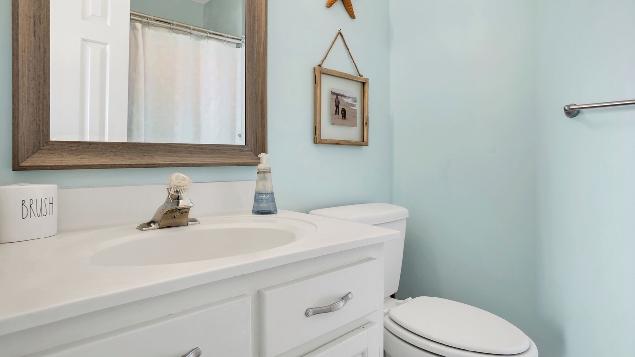 Photo of Bathroom in North Carolina Coast