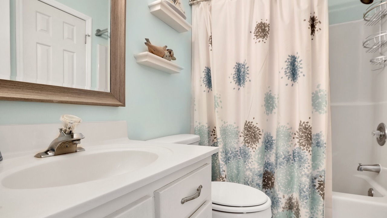 Photo of Bathroom in North Carolina Coast
