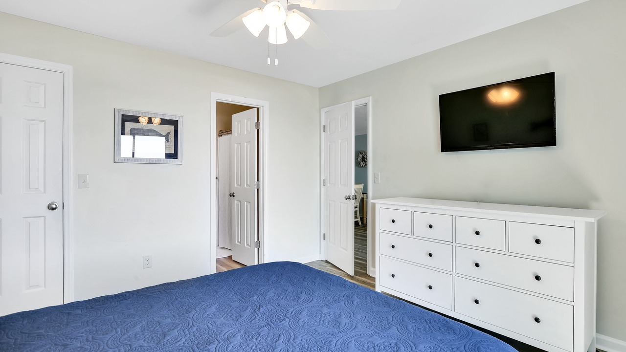 Photo of Bedroom in North Carolina Coast
