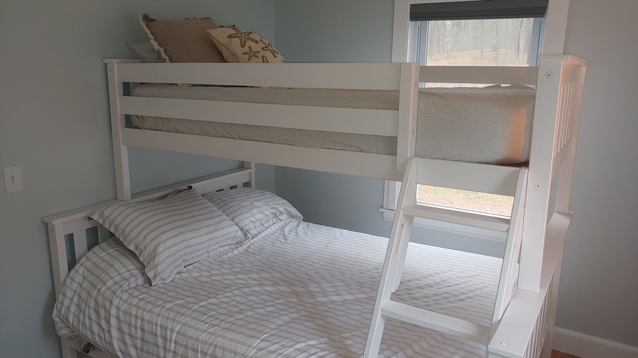 Photo of Bedroom in Kittery Point