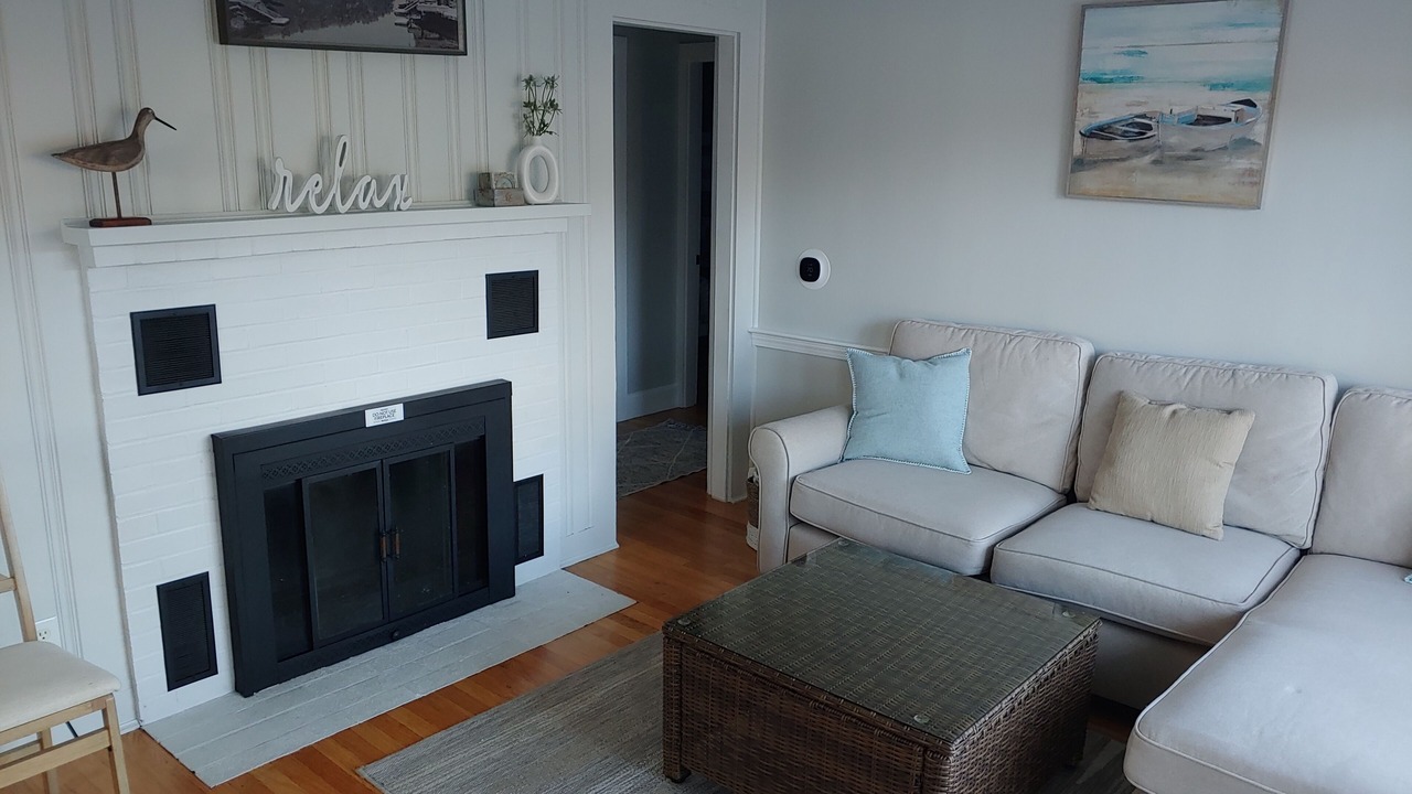 Photo of Livingroom in Kittery Point