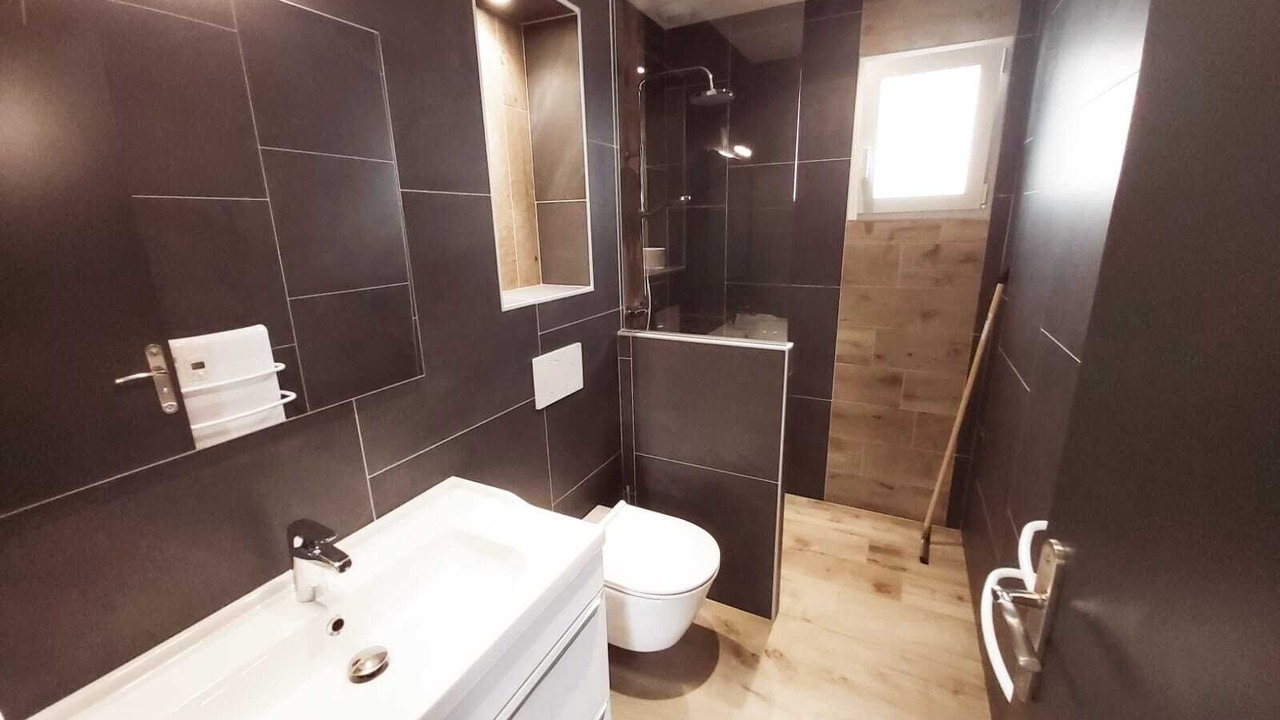 Photo of Bathroom in Baguer-Pican