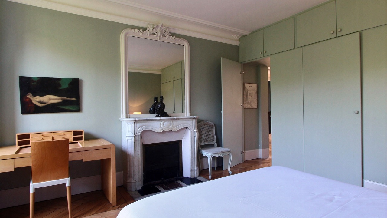 Photo of Bedroom in Sorbonne