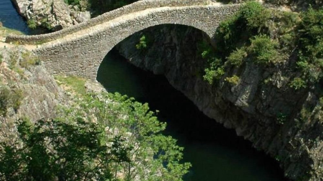 Photo of Others in Pont-de-Labeaume