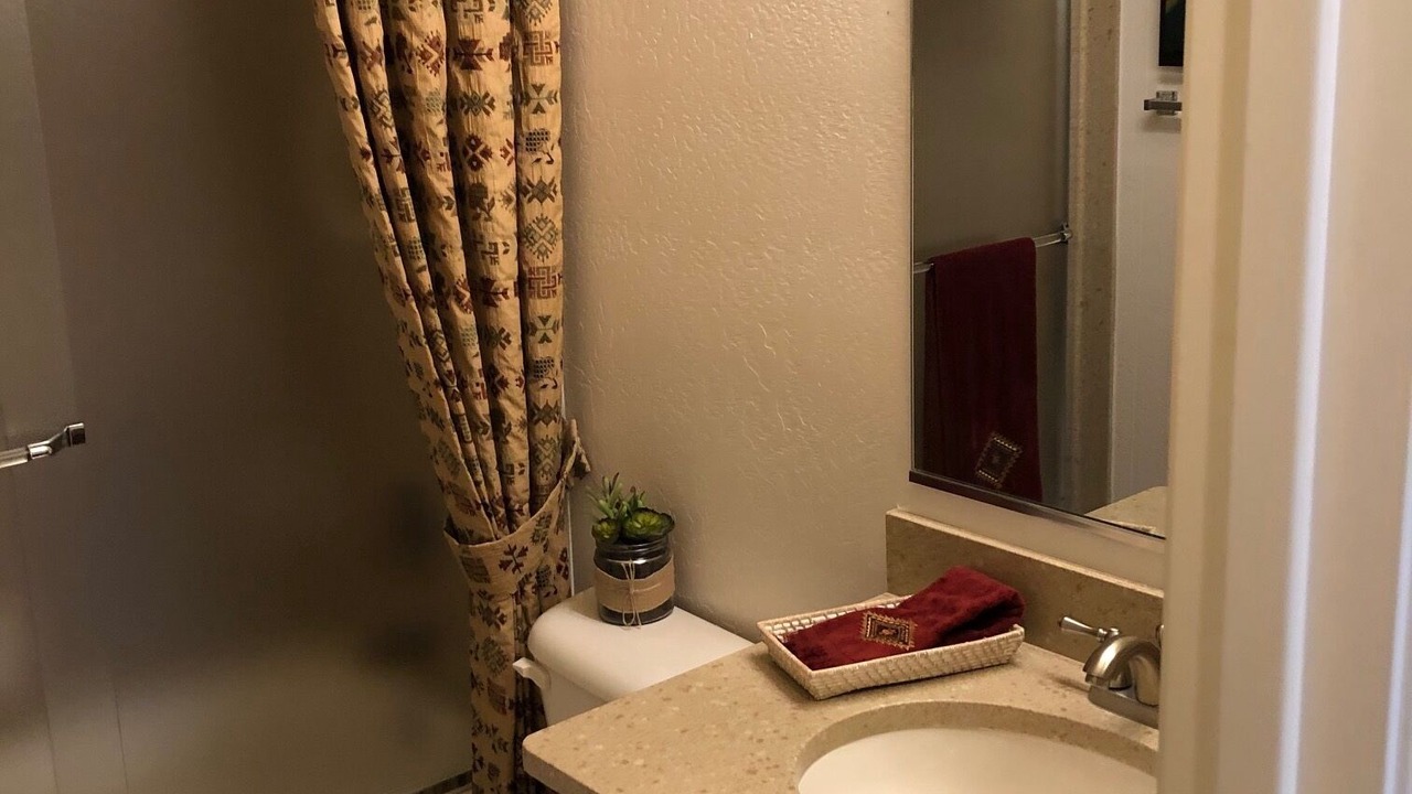 Photo of Bathroom in Pebblecreek