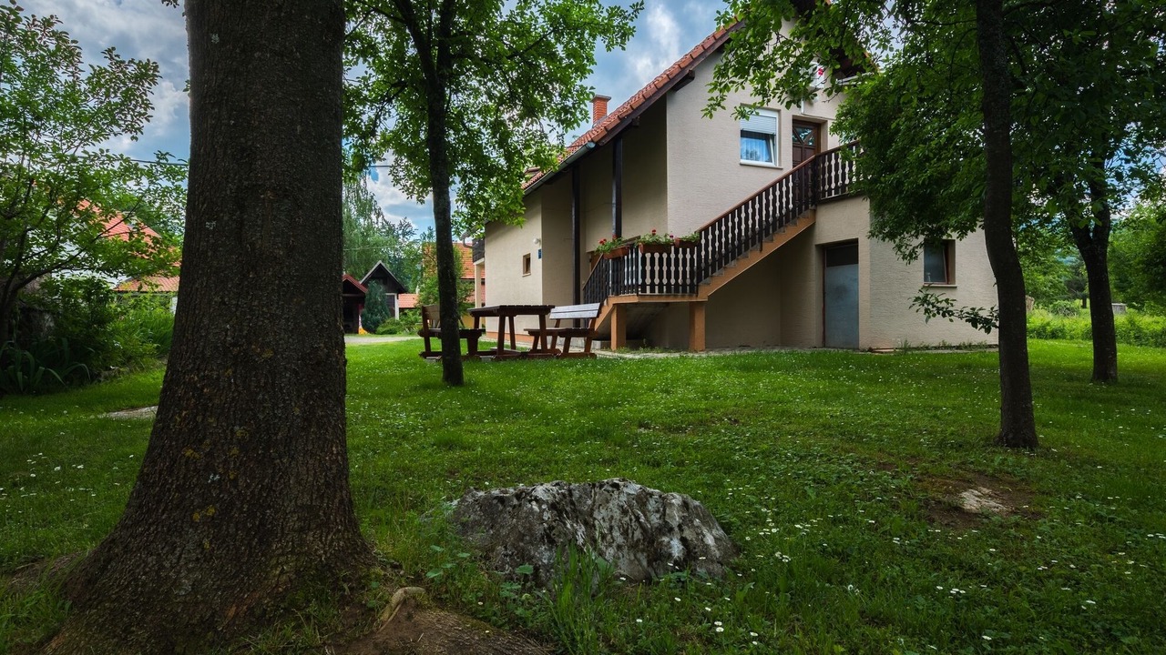 Photo of Outdoor in Catrnja