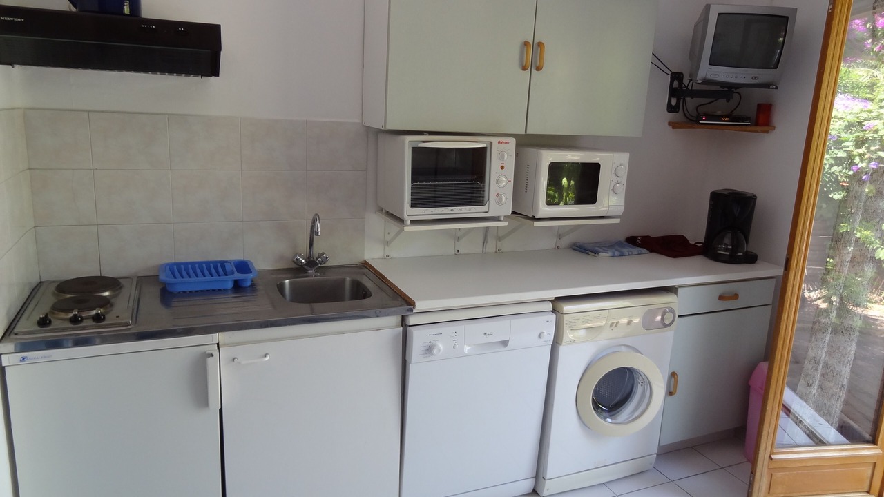 Photo of Kitchen in Hameau de Palombaggia