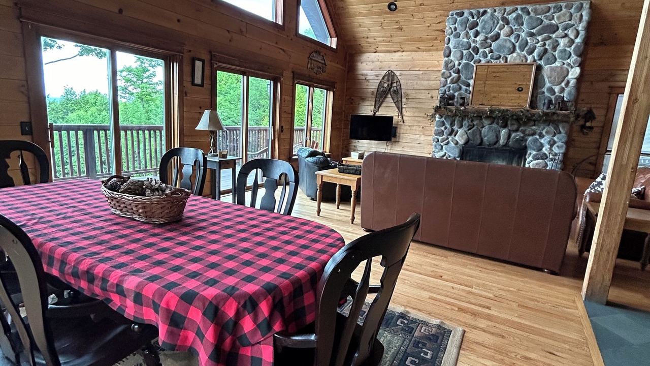 Photo of Livingroom in Lake George
