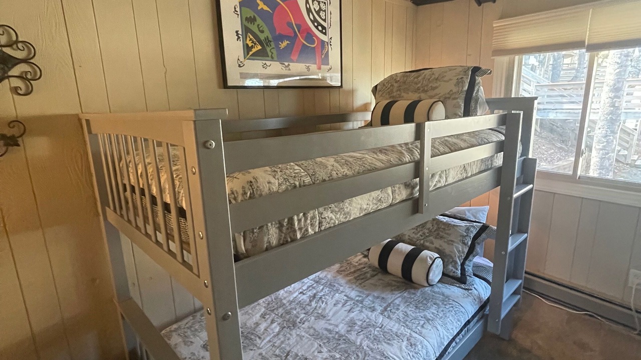 Photo of Bedroom in Sugar Mountain