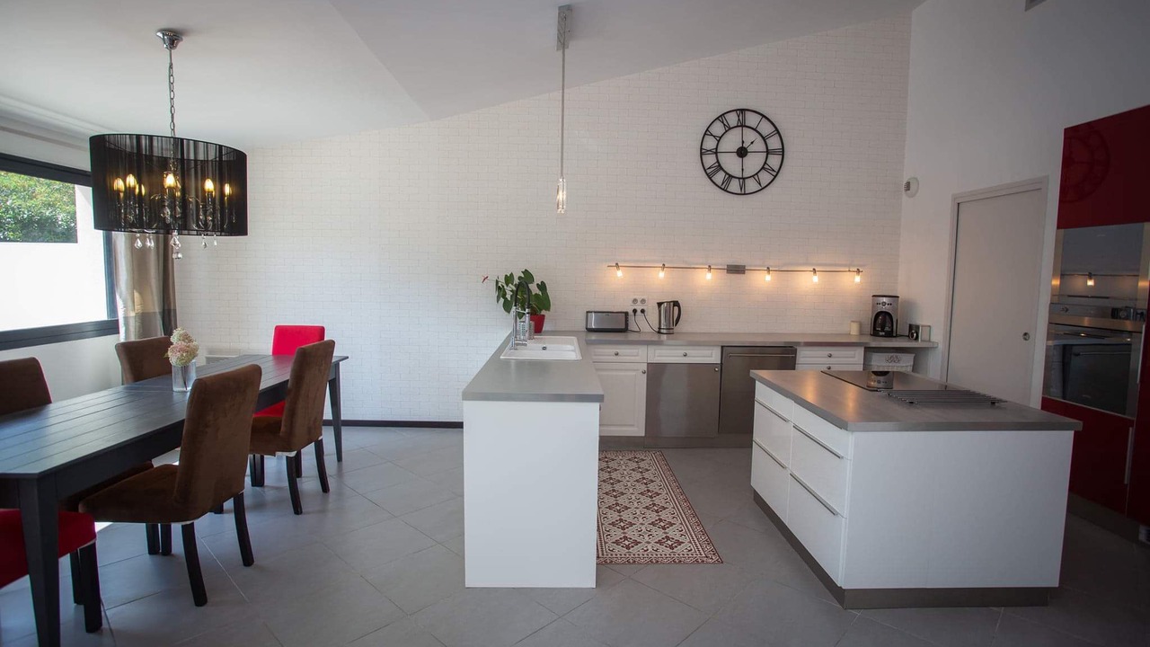 Photo of Kitchen in Saint-Gildas-de-Rhuys