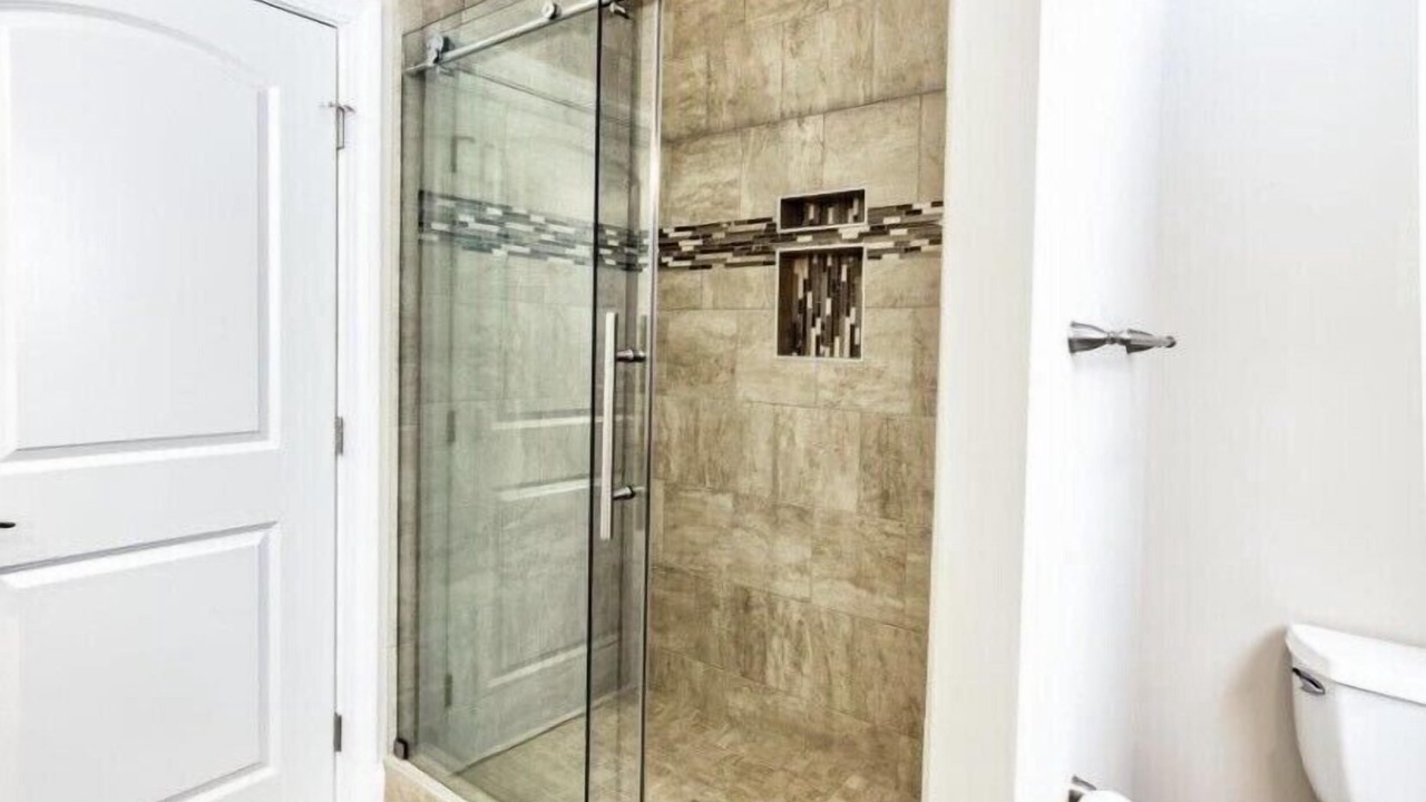 Photo of Bathroom in La Follette