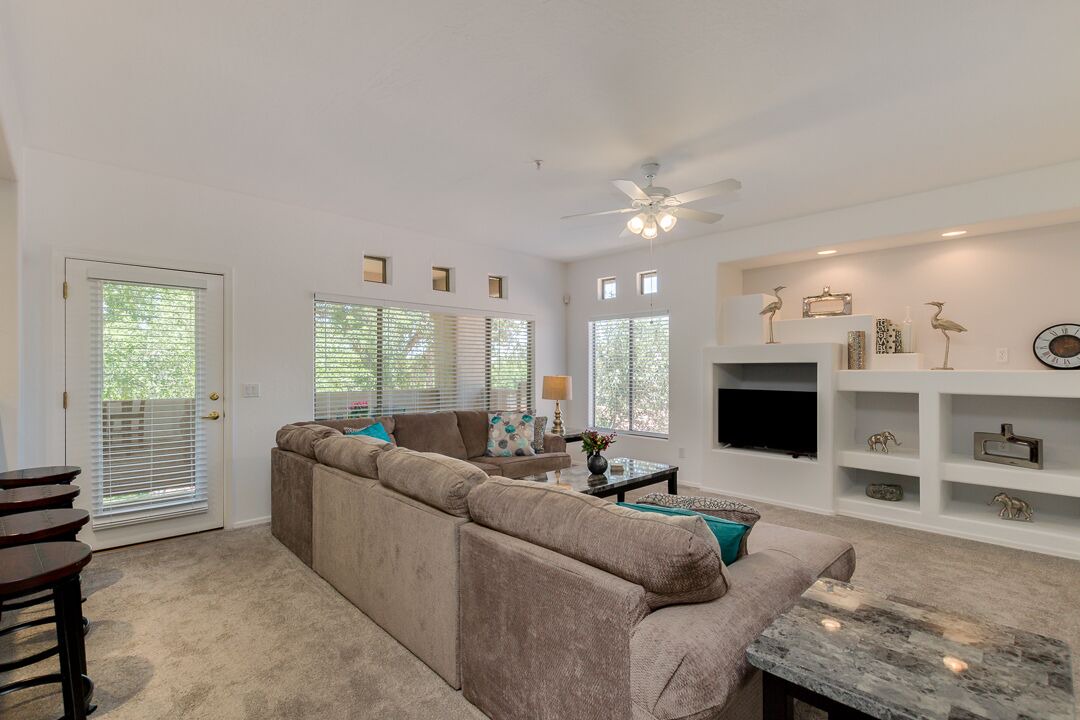 Photo of Livingroom in Chandler
