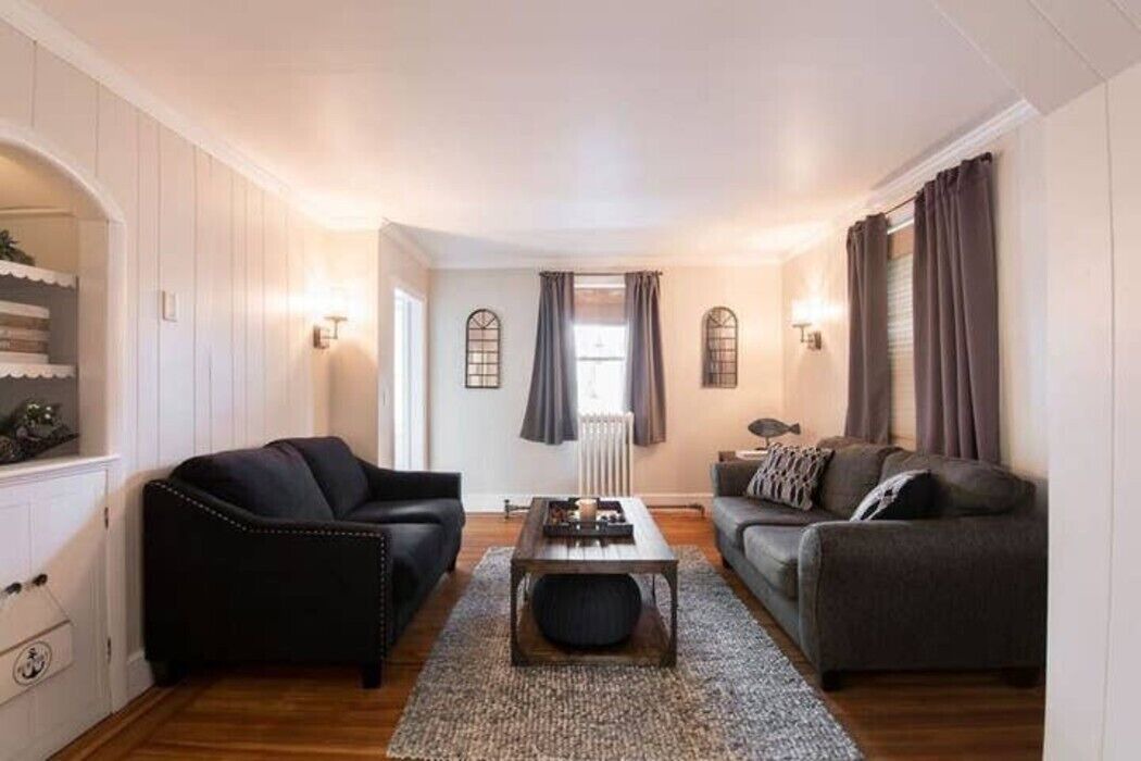 Photo of Livingroom in Fifth Ward