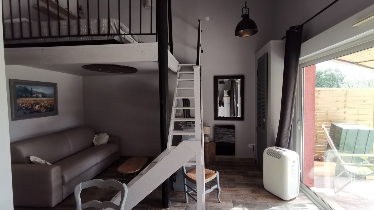 Photo of Livingroom in Ansouis