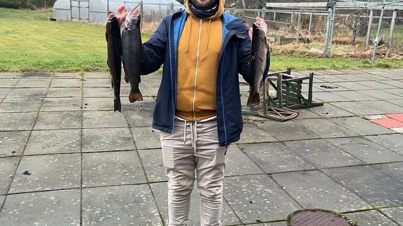 Photo of Others in Contin