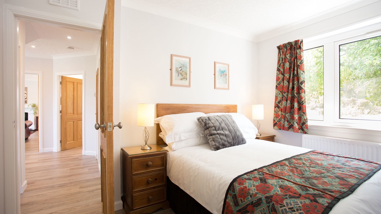 Photo of Others in Contin