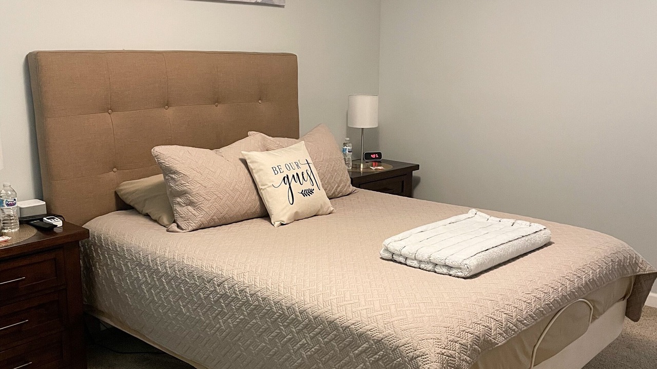 Photo of Bedroom in Ithaca