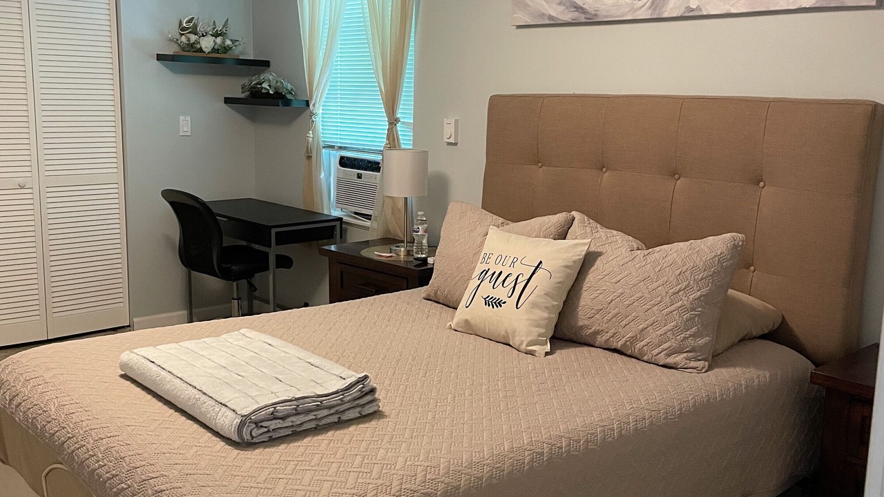 Photo of Bedroom in Ithaca