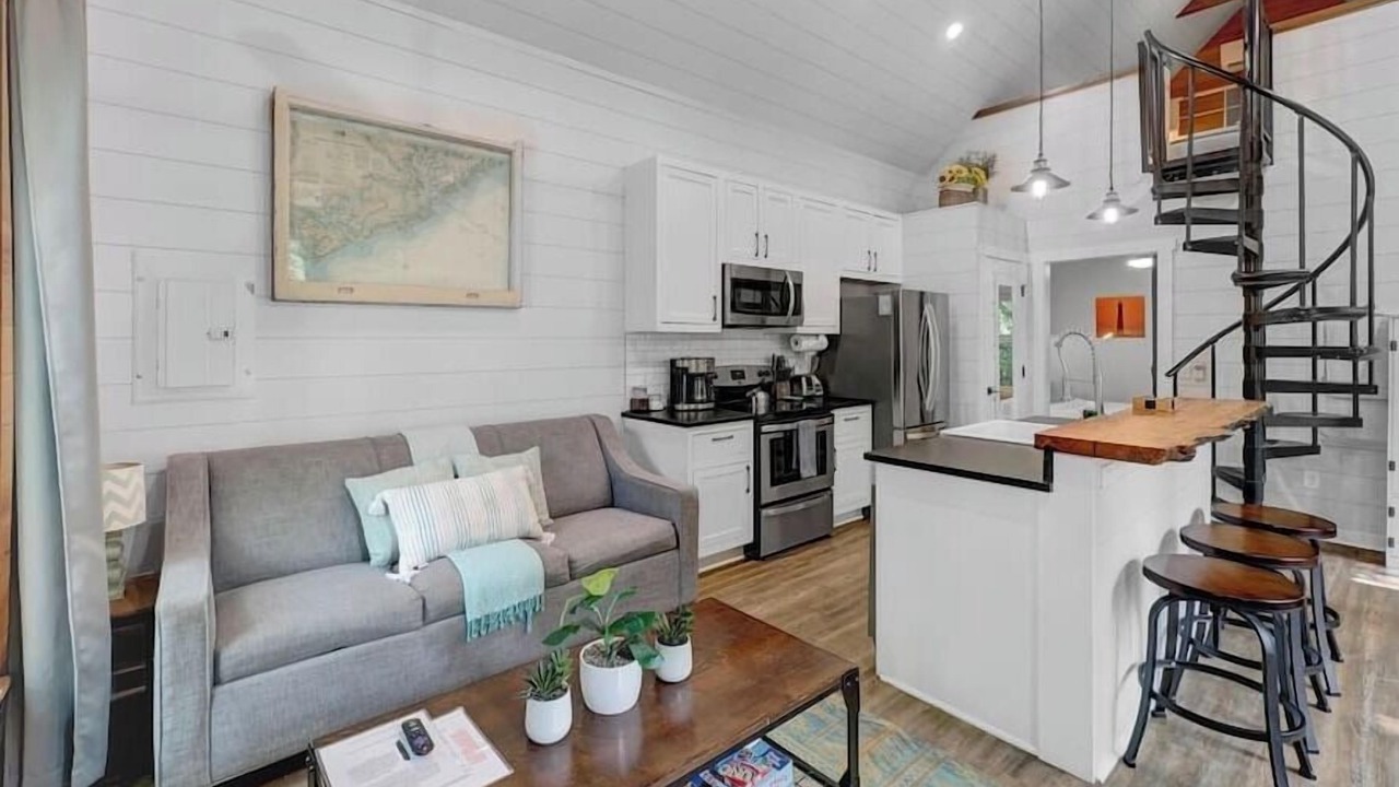 Photo of Bedroom in Charleston