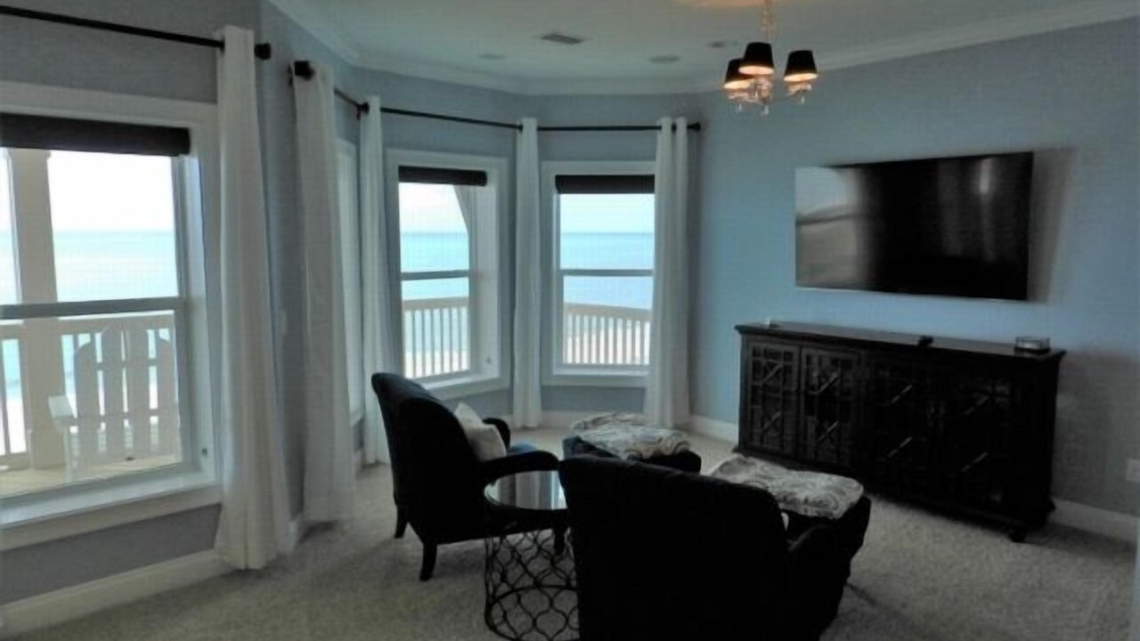 Photo of Livingroom in Port St. Joe