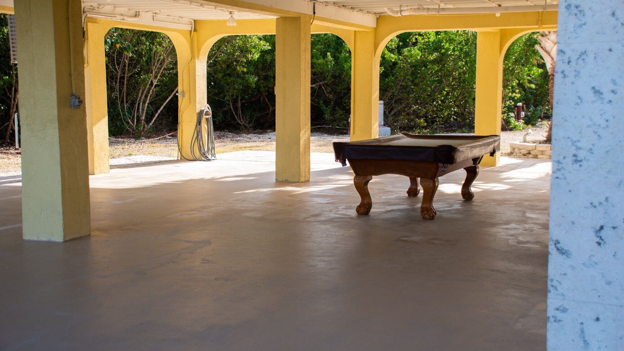 Photo of Patio Balcony in Summerland Key