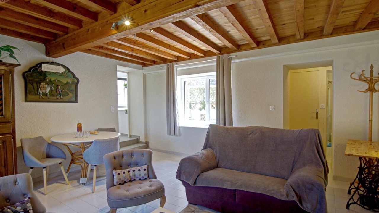 Photo of Livingroom in Belmont-de-la-Loire