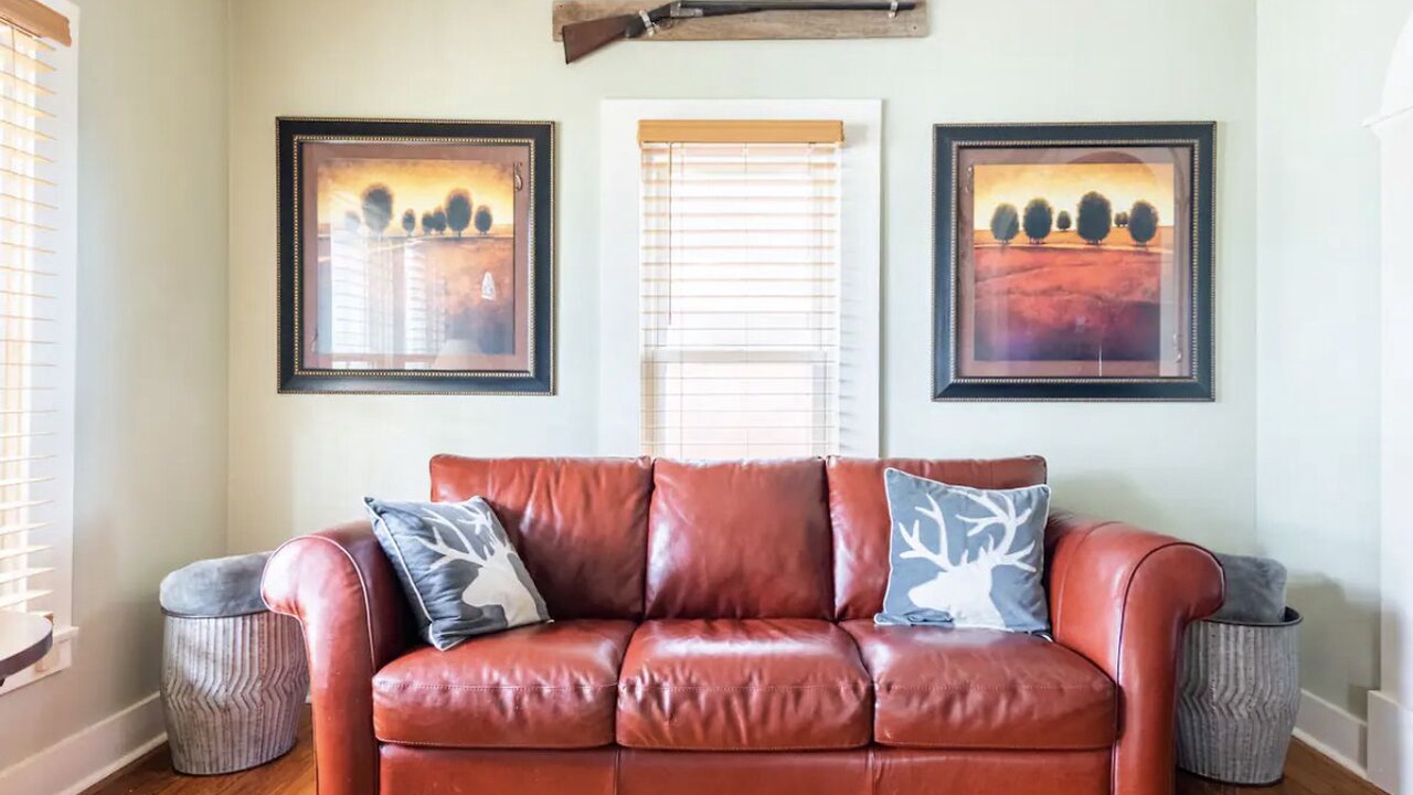 Photo of Livingroom in Johnson City
