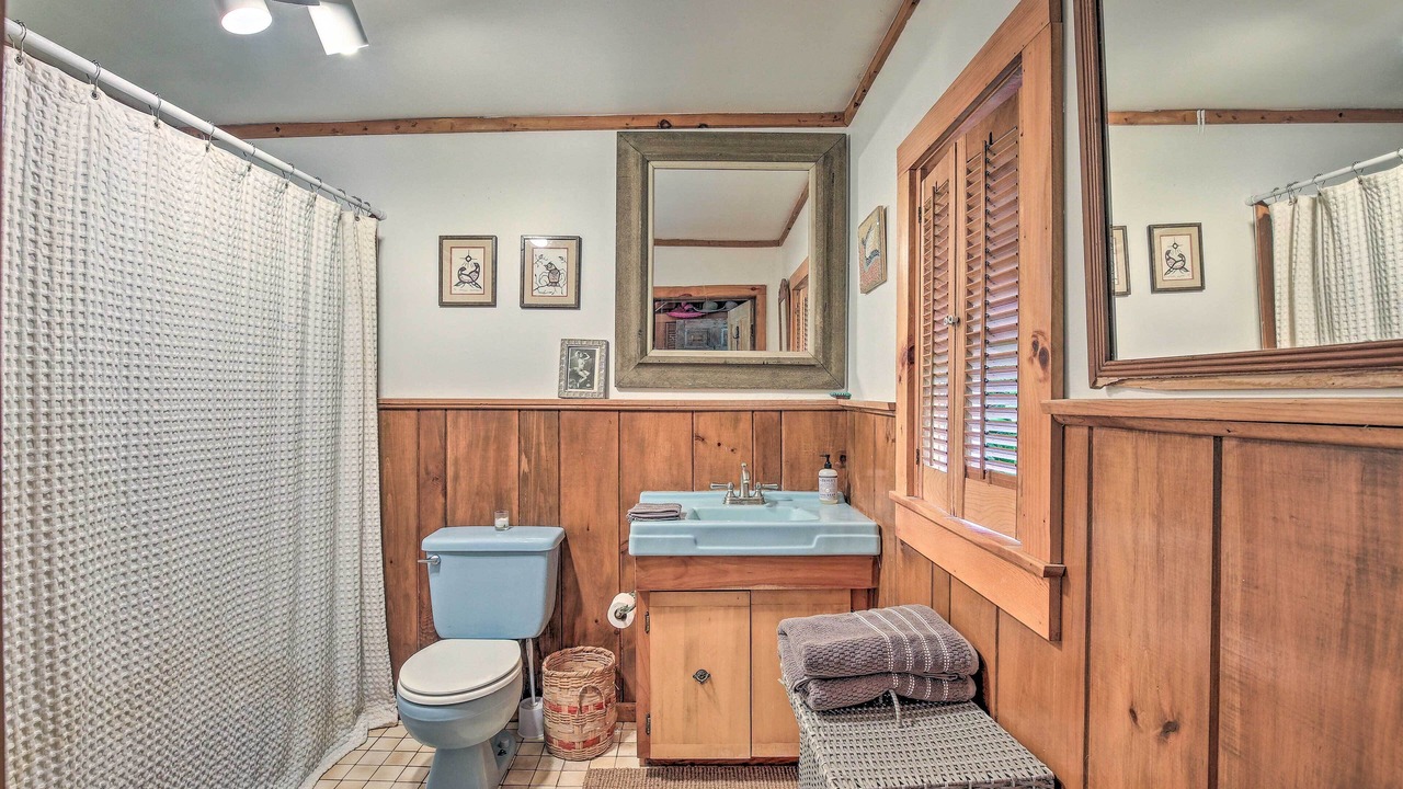 Photo of Bathroom in New Marlborough