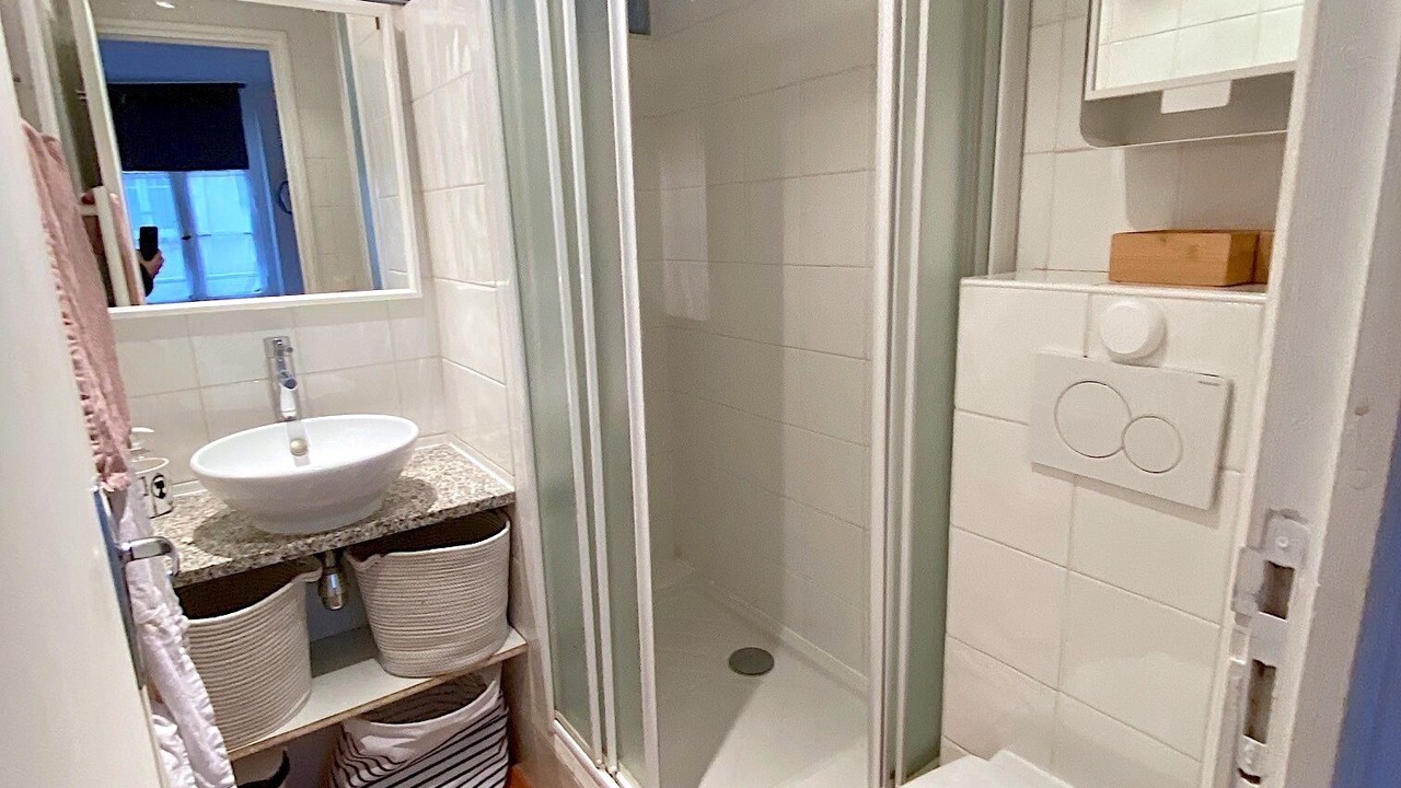 Photo of Bathroom in Odeon