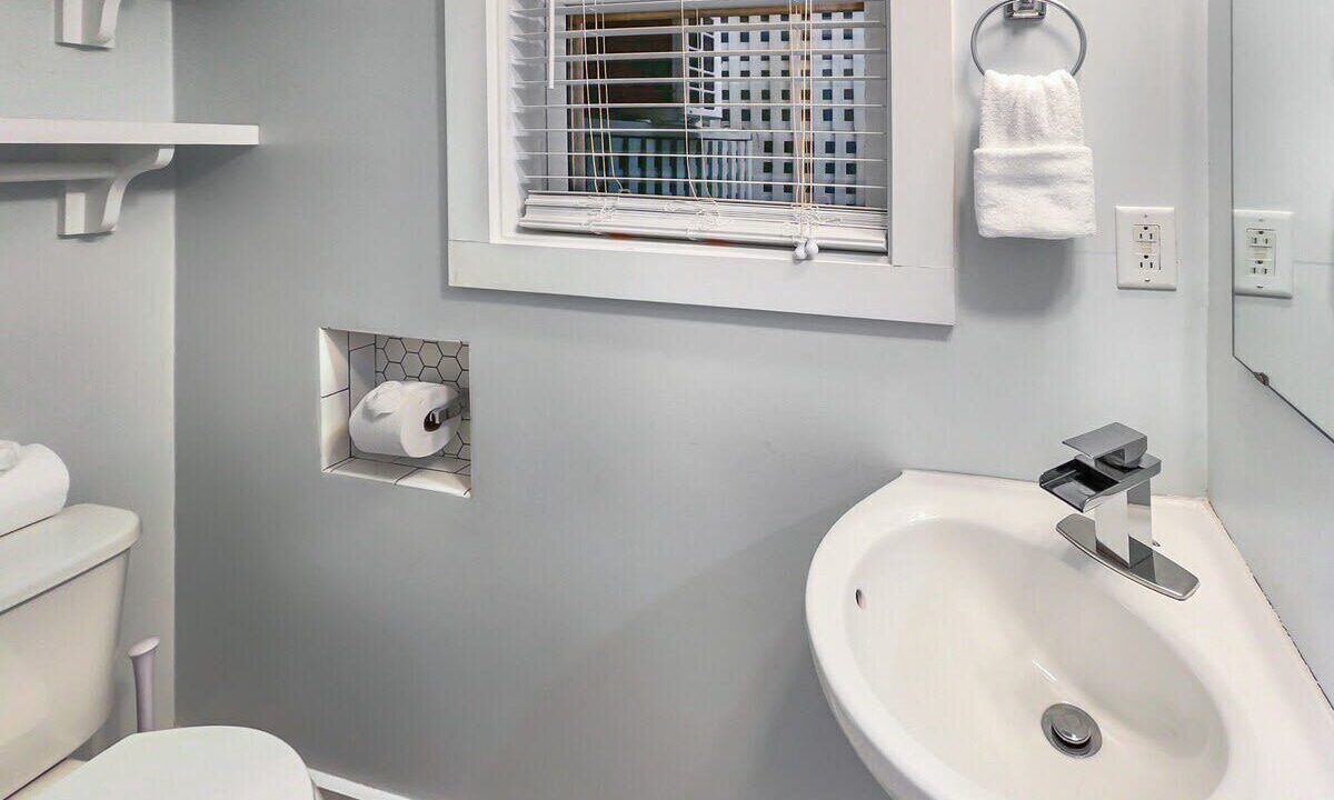 Photo of Bathroom in Charleston