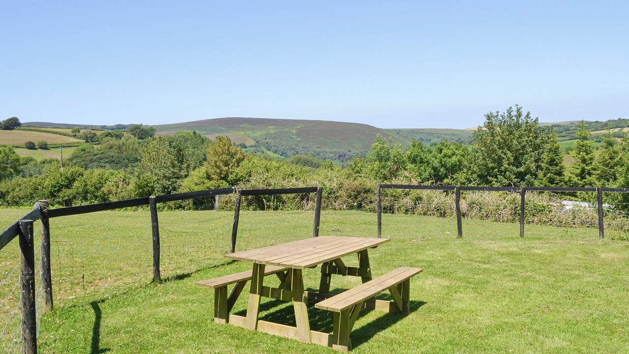 Photo of Outdoor in Hele