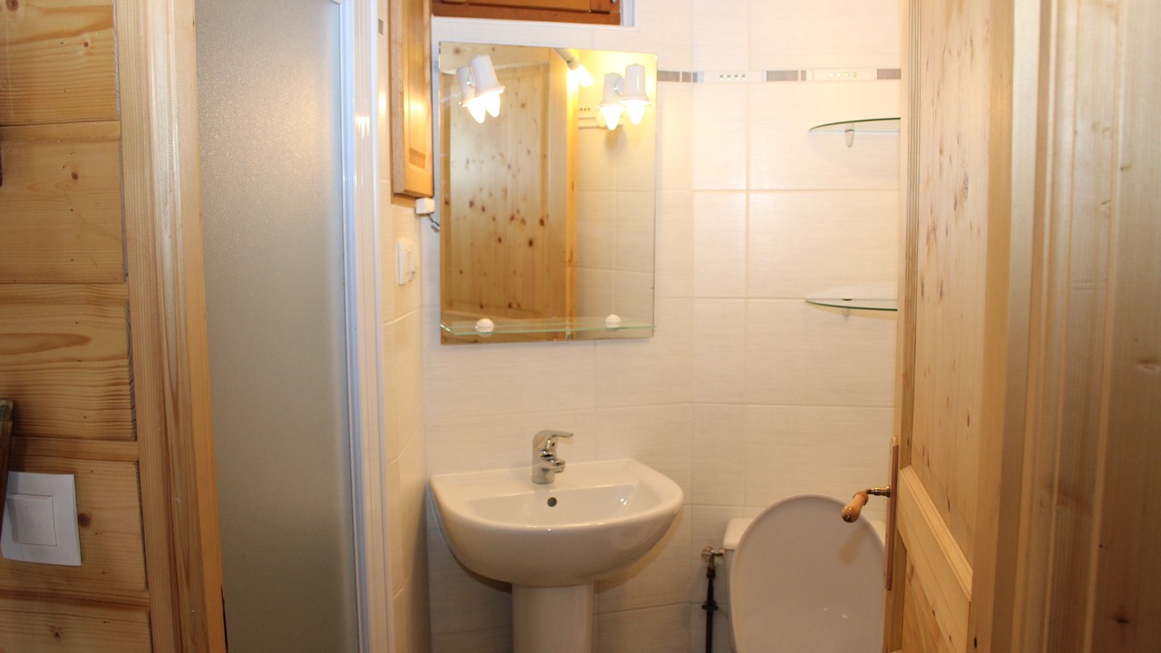 Photo of Bathroom in Cauterets