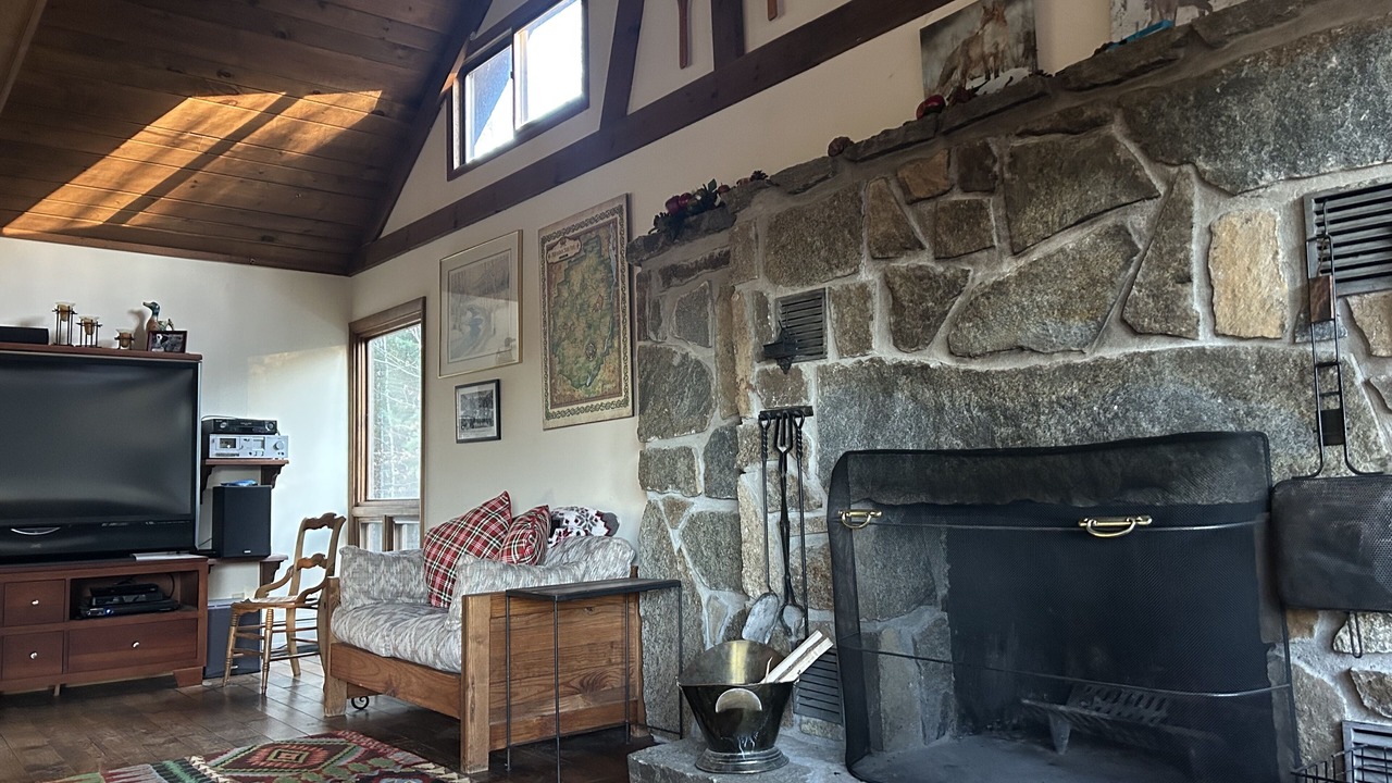 Photo of Livingroom in Johnsburg