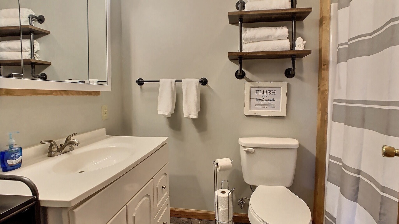 Photo of Bathroom in Ellicottville