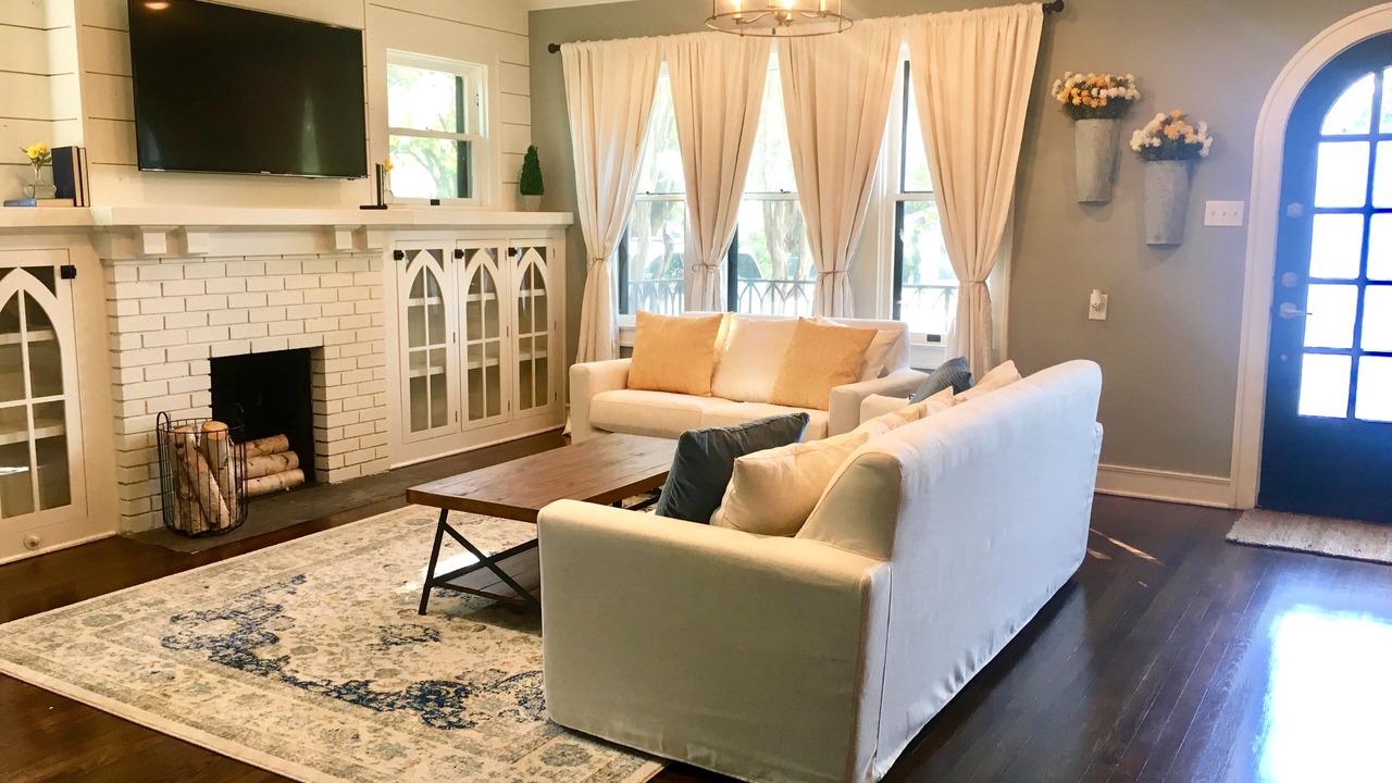 Photo of Livingroom in Brookview