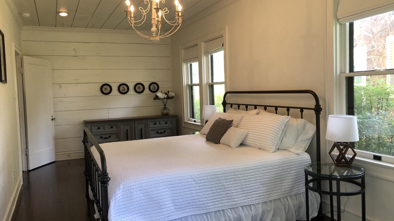Photo of Bedroom in Brookview