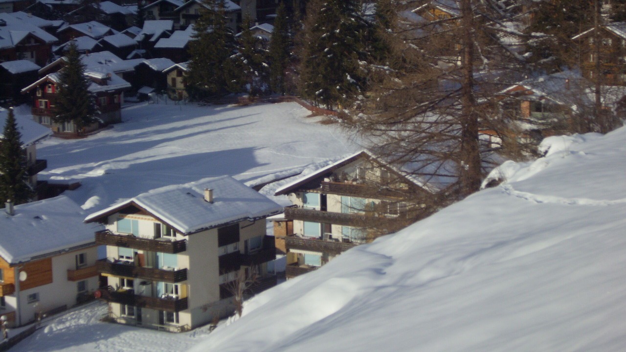 Photo of Outdoor in Taesch