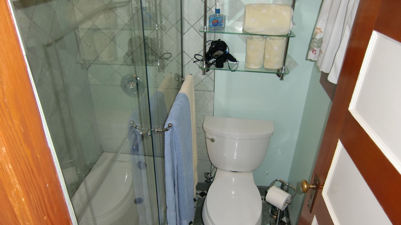 Photo of Bathroom in Inner Sunset