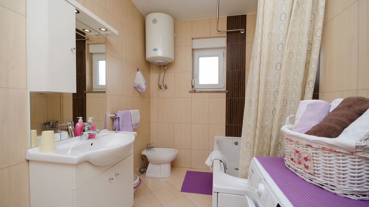 Photo of Bathroom in Lopar