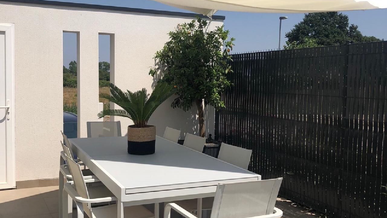 Photo of Outdoor in Saussan