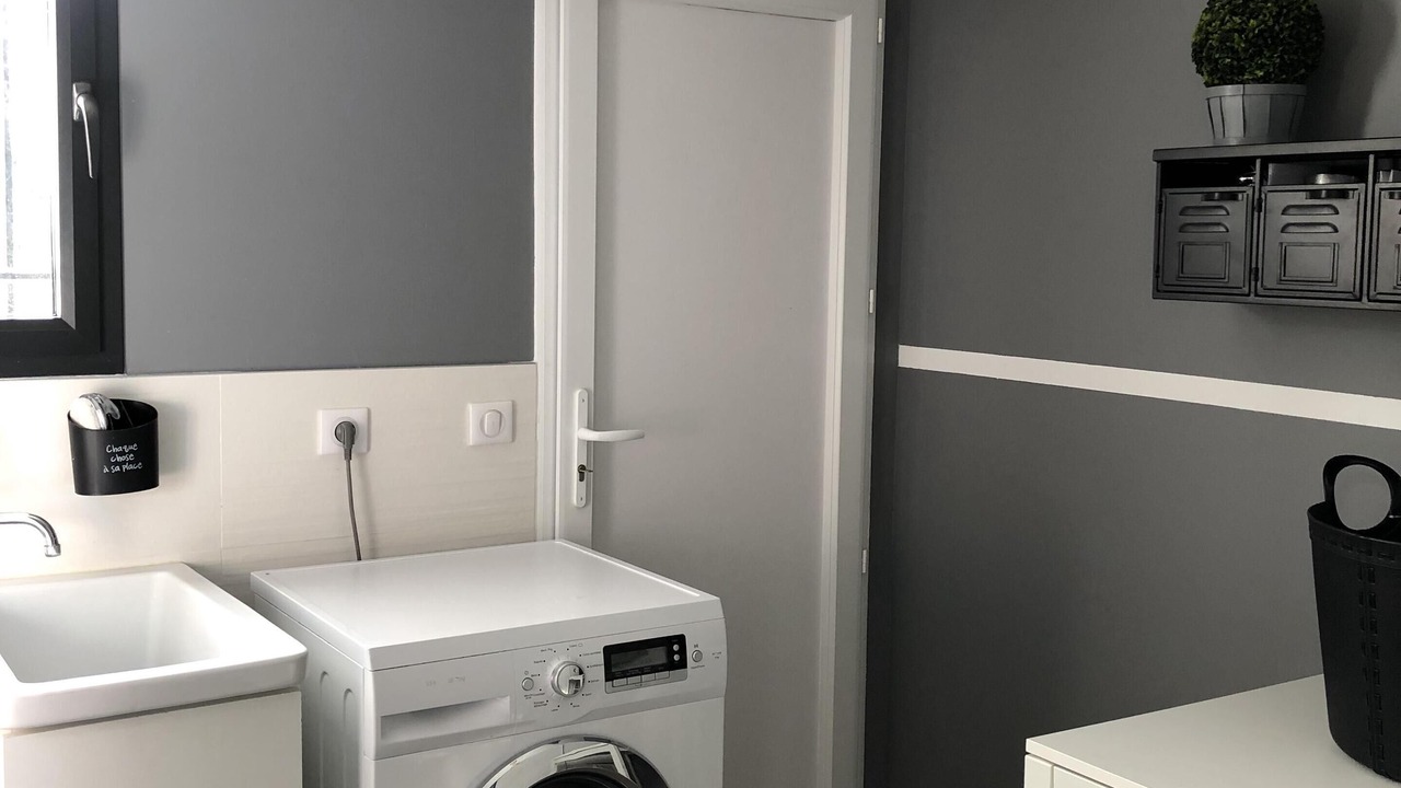 Photo of Others in Saussan