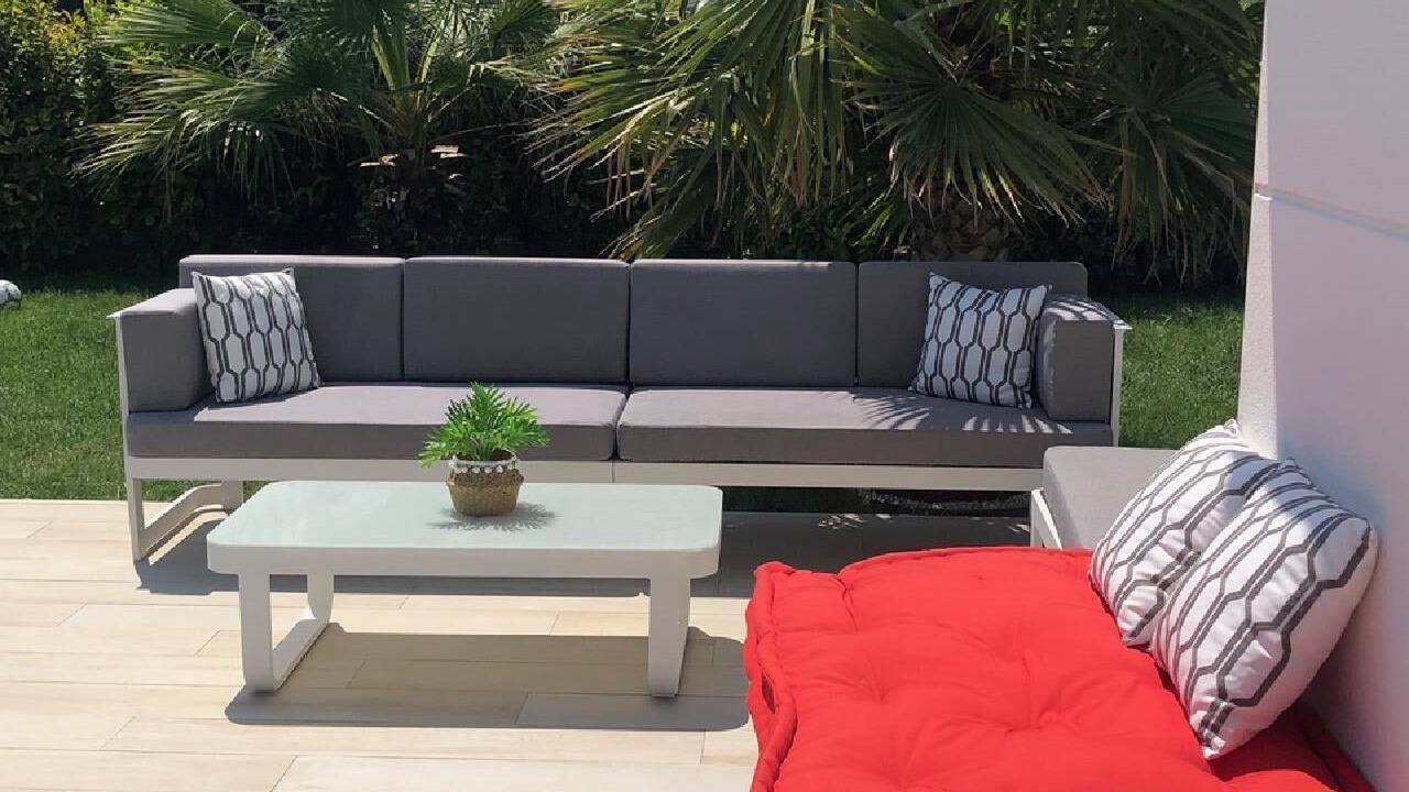 Photo of Patio Balcony in Saussan