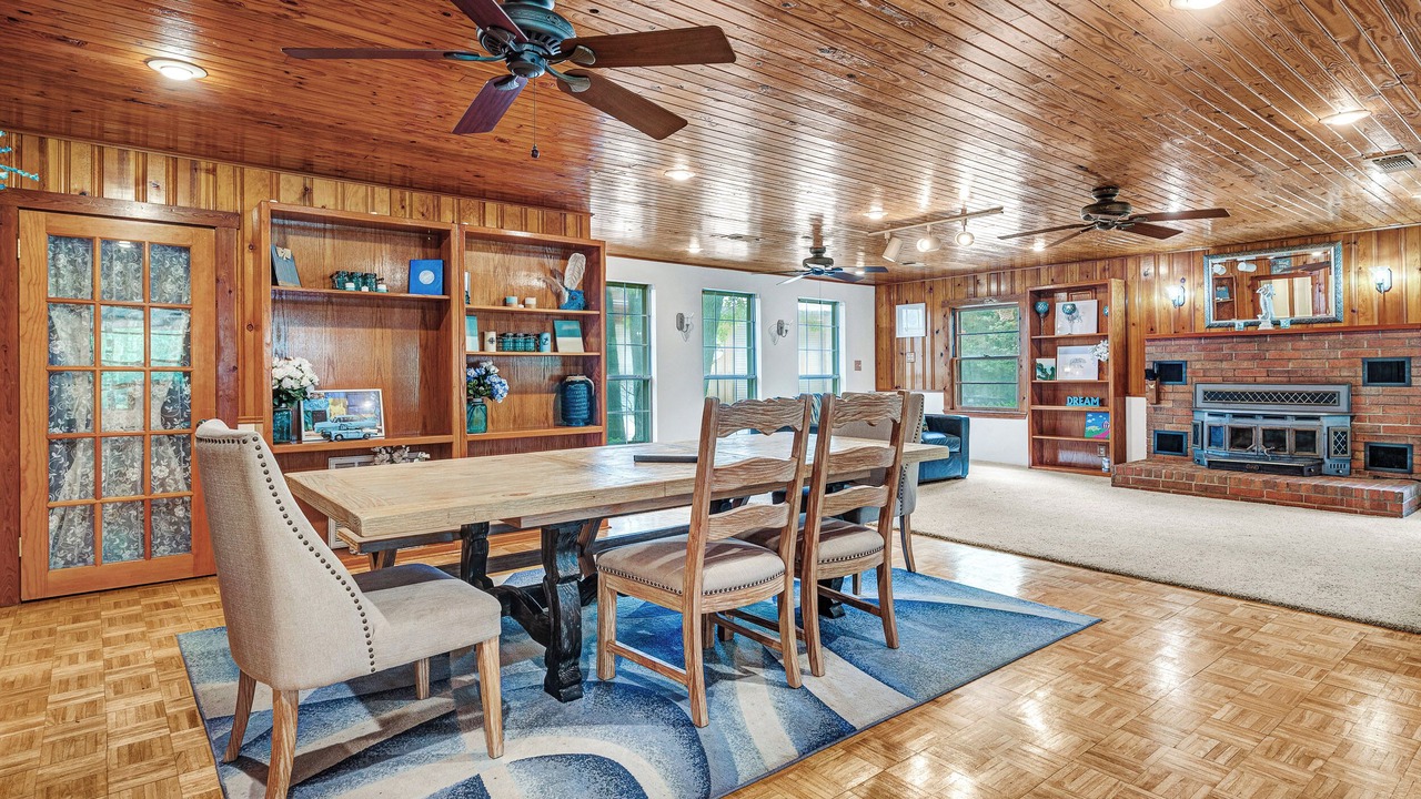 Photo of Livingroom in Gordonville